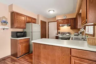 211 Meadow Ln, New Prague, MN 56071 - Photo 11