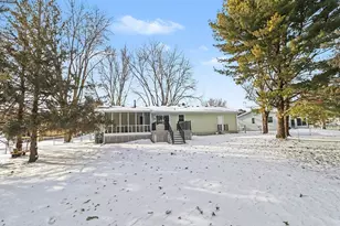 211 Meadow Ln, New Prague, MN 56071 - Photo 25