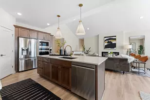 17747 Ellsworth Dr, Lakeville, MN 55044 - Photo 7