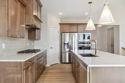 17747 Ellsworth Drive, Lakeville, MN 55044 - Photo 13