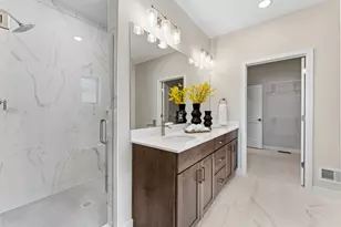 17747 Ellsworth Dr, Lakeville, MN 55044 - Photo 15