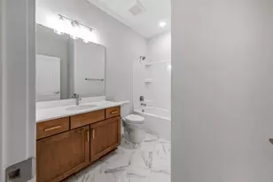 17747 Ellsworth Dr, Lakeville, MN 55044 - Photo 5