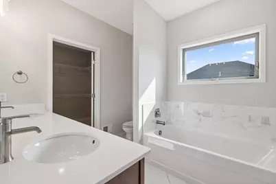 17747 Ellsworth Drive, Lakeville, MN 55044 - Photo 13