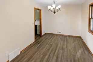 9020 Blaisdell Ave S, Bloomington, MN 55420 - Photo 9