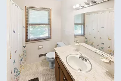 9020 Blaisdell Avenue S, Bloomington, MN 55420 - Photo 43