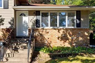 9020 Blaisdell Ave S, Bloomington, MN 55420 - Photo 3