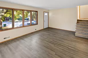 9020 Blaisdell Ave S, Bloomington, MN 55420 - Photo 5