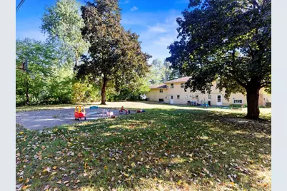 9020 Blaisdell Avenue S, Bloomington, MN 55420 - Photo 53