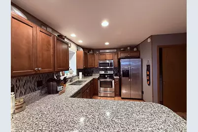 1402 William Avenue, Montevideo, MN 56265 - Photo 17