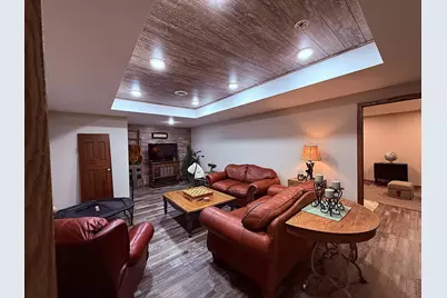 1402 William Avenue, Montevideo, MN 56265 - Photo 45