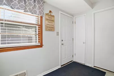 1726 Hyacinth Avenue E, Saint Paul, MN 55106 - Photo 11