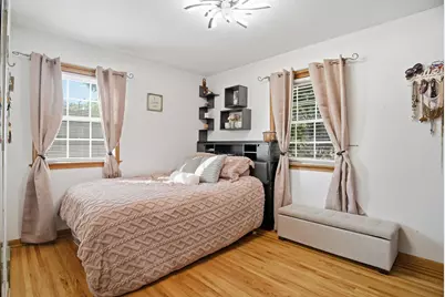 1726 Hyacinth Avenue E, Saint Paul, MN 55106 - Photo 15