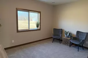 2011 20th St, Zumbrota, MN 55992 - Photo 9