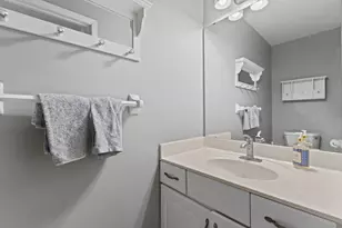 2429 Viola Heights Dr NE, Rochester, MN 55906 - Photo 19