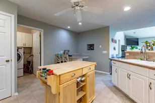 2429 Viola Heights Dr NE, Rochester, MN 55906 - Photo 9