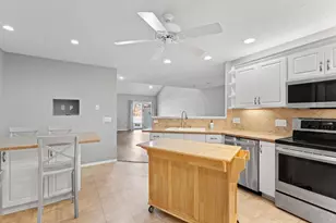 2429 Viola Heights Dr NE, Rochester, MN 55906 - Photo 11