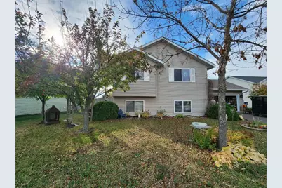 843 Sierra Lane, Saint Cloud, MN 56303 - Photo 1