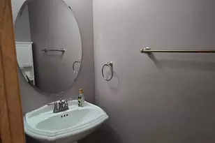 1339 Yorkshire Ln, Shakopee, MN 55379 - Photo 5