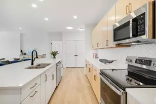 1948 W Wayzata Blvd, Long Lake, MN 55356 - Photo 9