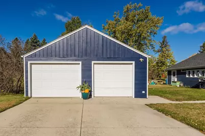 530 3rd Avenue SW, Perham, MN 56573 - Photo 5