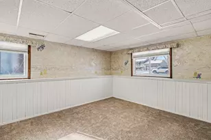 1195 Van Buren St S, Shakopee, MN 55379 - Photo 21