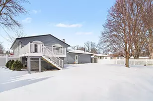 1195 Van Buren St S, Shakopee, MN 55379 - Photo 25