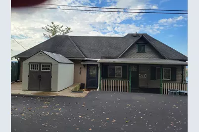 223 S Hill Street, Fountain City, WI 54629 - Photo 3