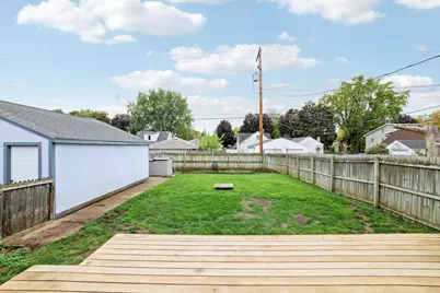 698 Larpenteur Avenue W, Saint Paul, MN 55113 - Photo 31