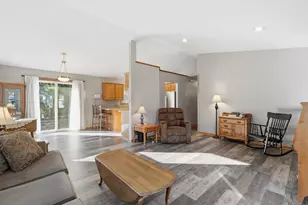 221 Arch St, Hudson, WI 54016 - Photo 19