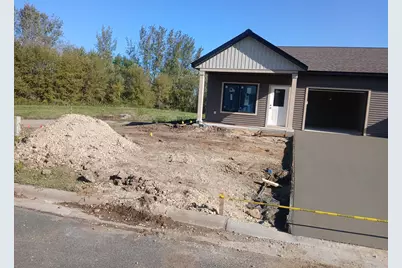 2009 20th Street, Zumbrota, MN 55992 - Photo 3