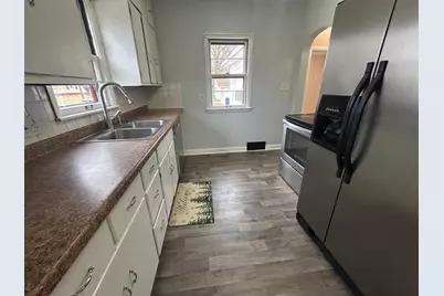 152 33rd Avenue N, Saint Cloud, MN 56303 - Photo 3