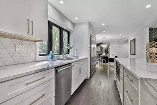 50 E Pleasant Lake Rd, North Oaks, MN 55127 - Photo 17