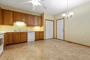 555 Cannon Way, Dundas, MN 55019 - Photo 5