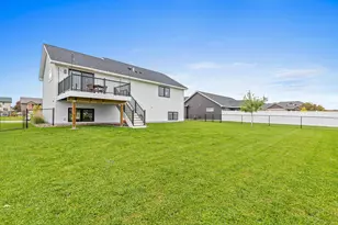 3186 Kingston St, River Falls, WI 54022 - Photo 27