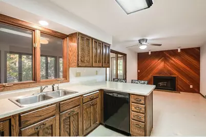 7585 Lanewood Lane N, Maple Grove, MN 55311 - Photo 11