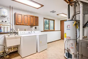 7585 Lanewood Ln N, Maple Grove, MN 55311 - Photo 39