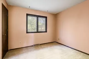 7585 Lanewood Ln N, Maple Grove, MN 55311 - Photo 25