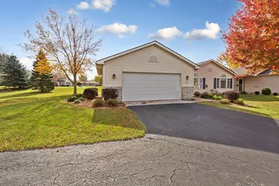 1427 Carriage Circle, Faribault, MN 55021 - Photo 5