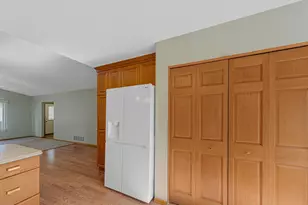 1427 Carriage Cir, Faribault, MN 55021 - Photo 19