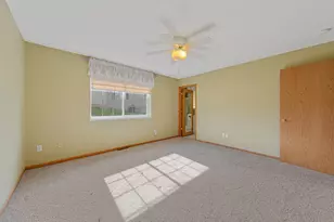 1427 Carriage Cir, Faribault, MN 55021 - Photo 23