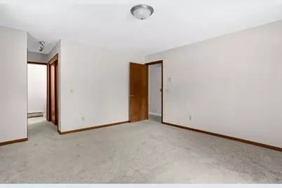 12384 Green Acres Drive, Caledonia, MN 55921 - Photo 9