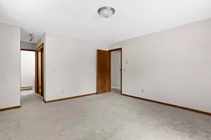 12384 Green Acres Dr, Caledonia, MN 55921 - Photo 9