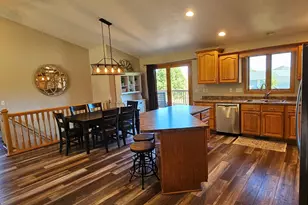 404 Crestview Ct, Goodhue, MN 55027 - Photo 3