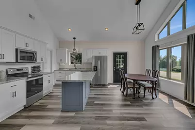 1000 10th Avenue NE, Sauk Rapids, MN 56379 - Photo 9