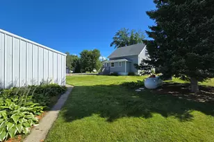 400 Fairview St, Barrett, MN 56311 - Photo 45