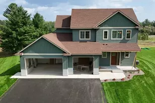 5433 389th Trl, North Branch, MN 55056 - Photo 3