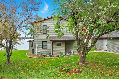 28605 Johnson Lane, Chisago City, MN 55013 - Photo 7