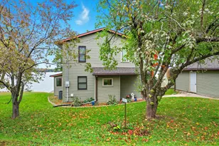 28605 Johnson Ln, Chisago City, MN 55013 - Photo 7