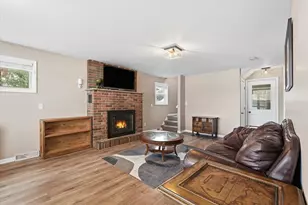 28605 Johnson Ln, Chisago City, MN 55013 - Photo 11