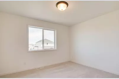 2304 37 Avenue S, Moorhead, MN 56560 - Photo 17